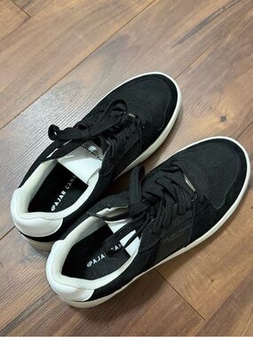Pajar Black and White Women's Sneakers